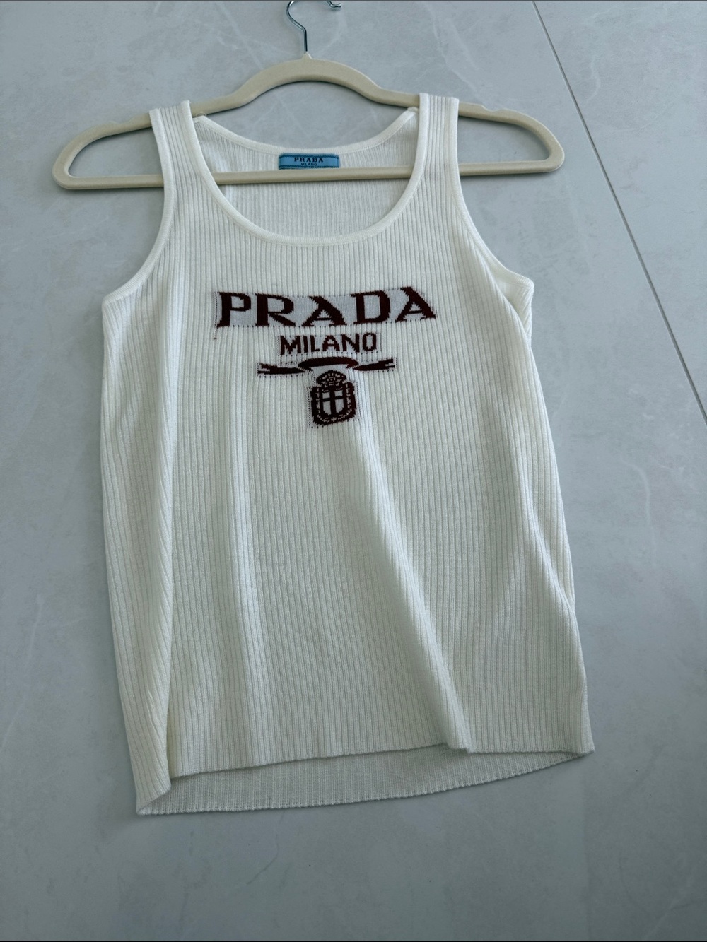 Ribbed sweater tank in off white